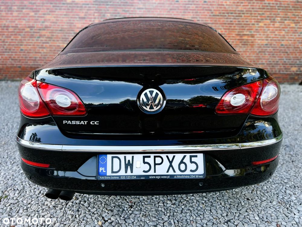 Volkswagen Passat - 37
