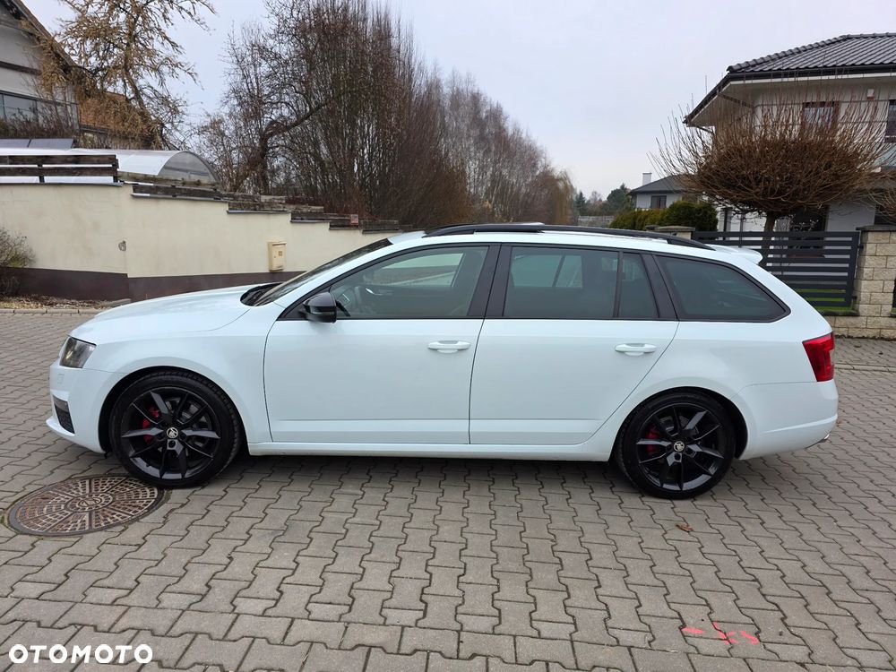 Skoda Octavia 2.0 TDI 4x4 DSG RS - 25