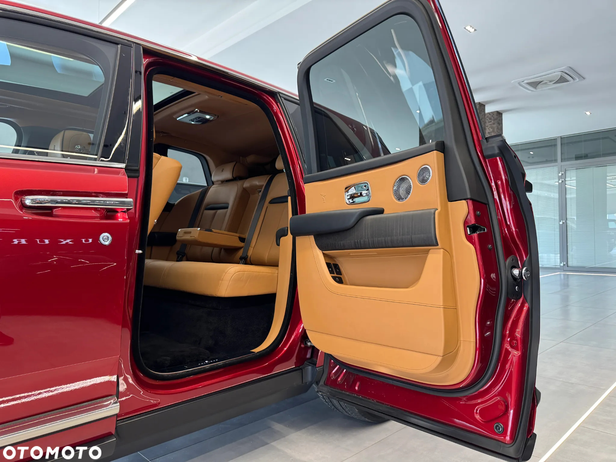 Rolls-Royce Cullinan - 22
