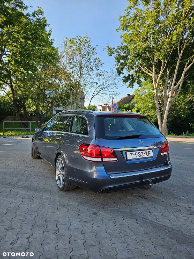Mercedes-Benz Klasa E 200 BlueTEC - 14