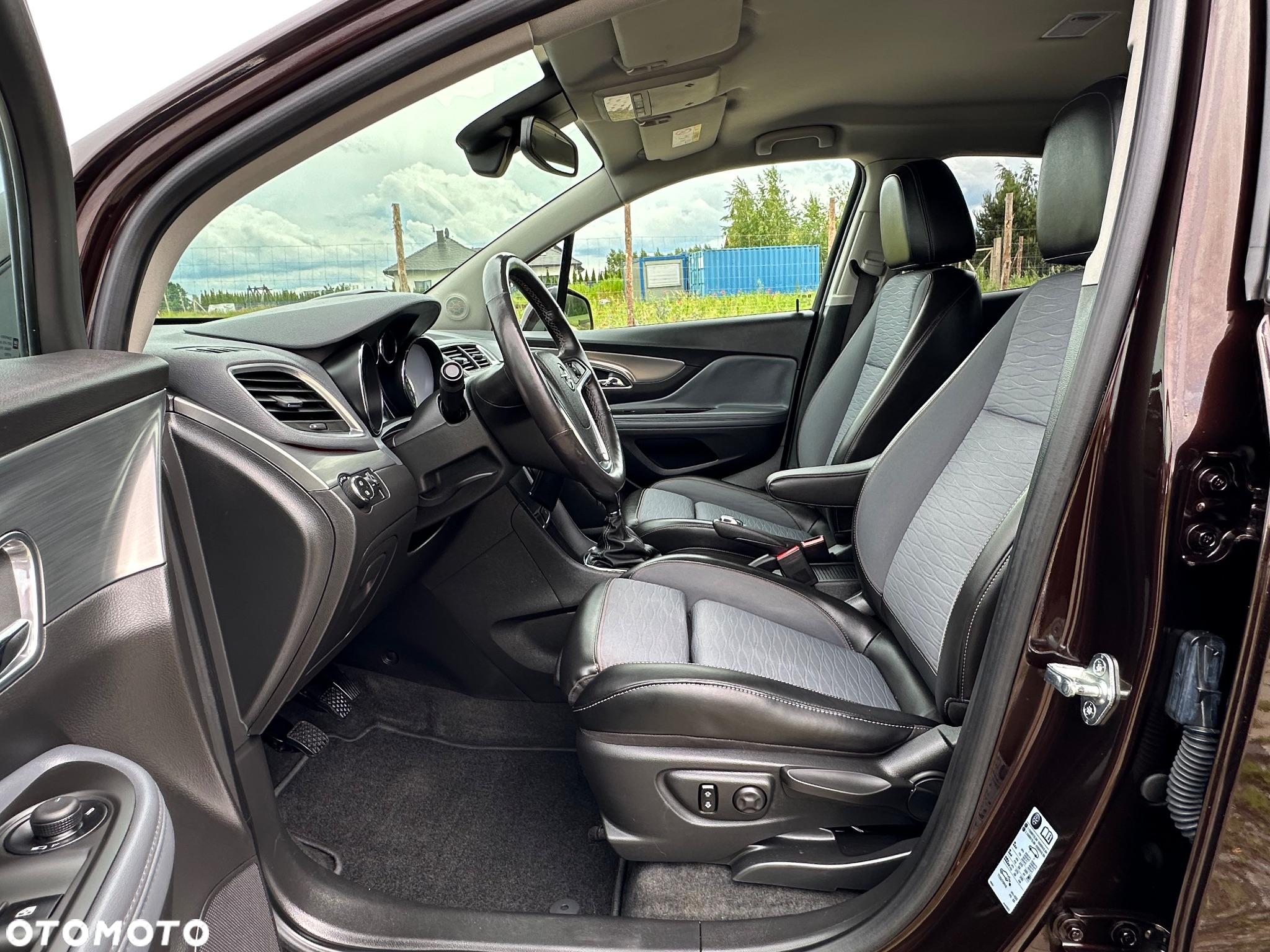 Opel Mokka X 1.4 T Design Line S&S - 23