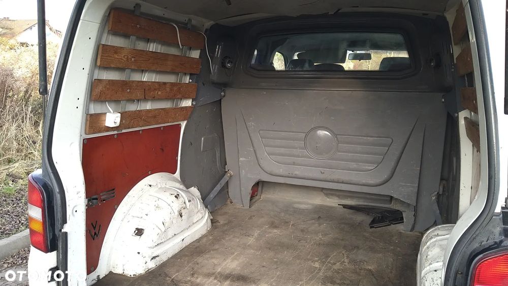 Volkswagen Transporter - 8