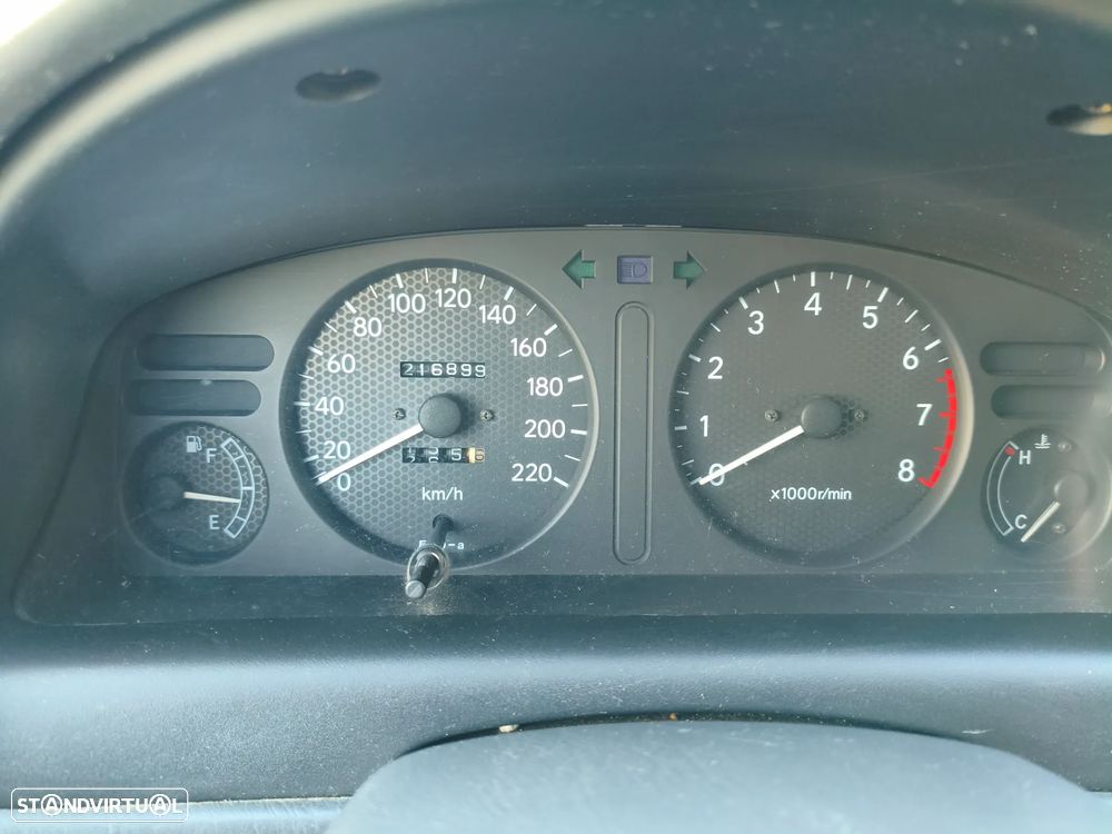 Toyota Corolla 1.4 Sol - 8