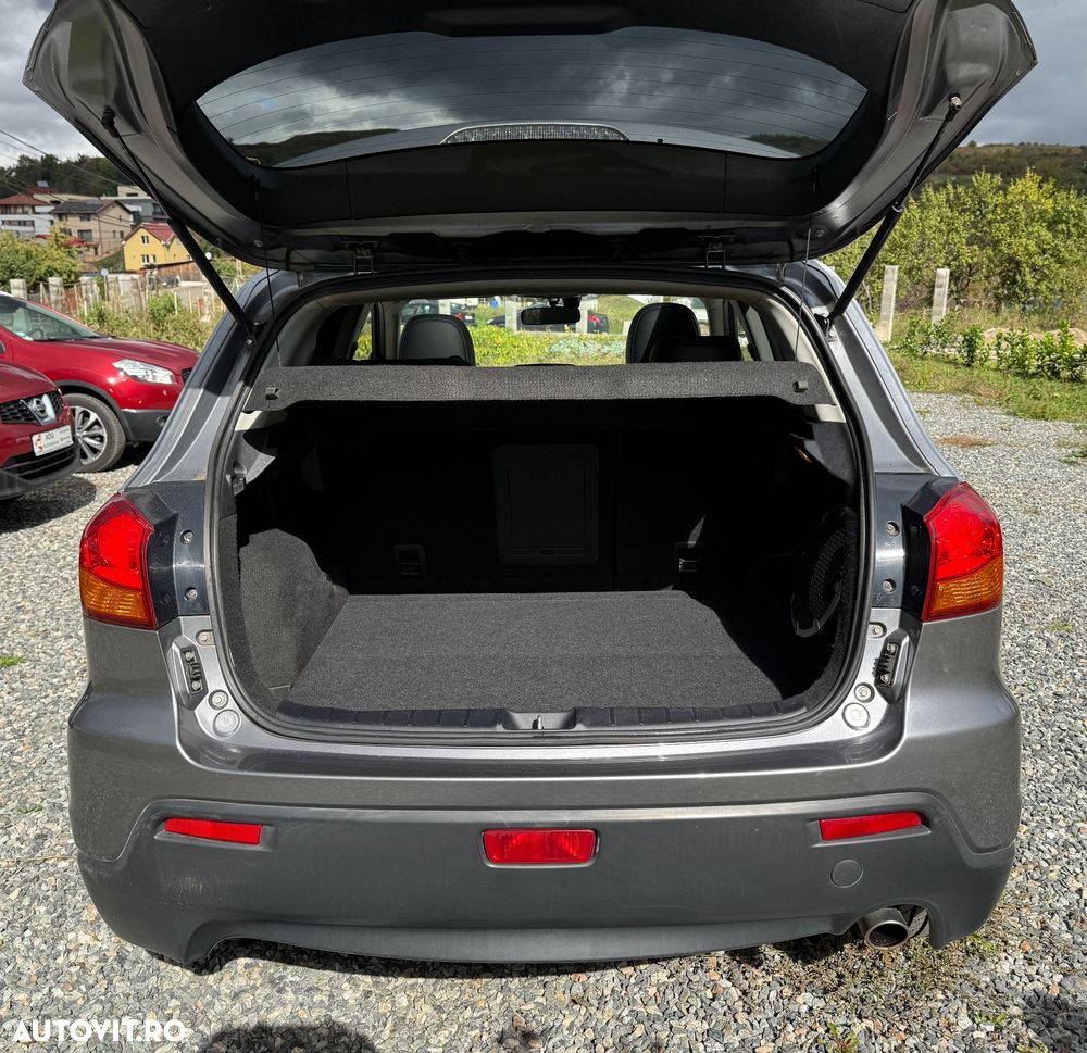 Mitsubishi ASX ver-1-8-di--d-2wd-instyle - 12