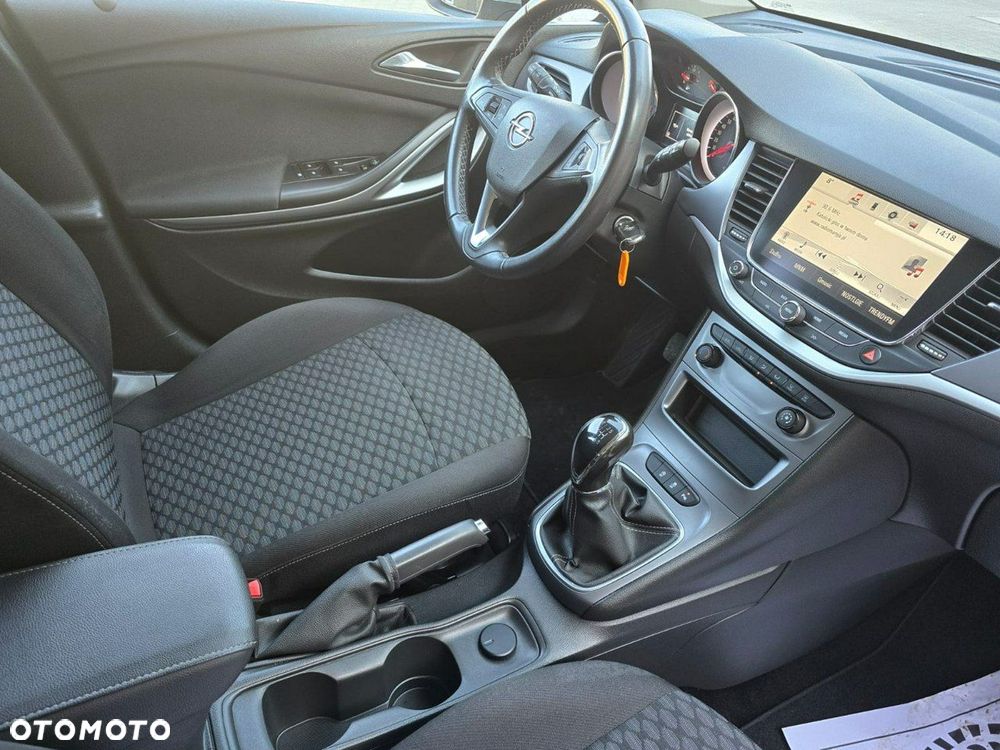 Opel Astra - 14