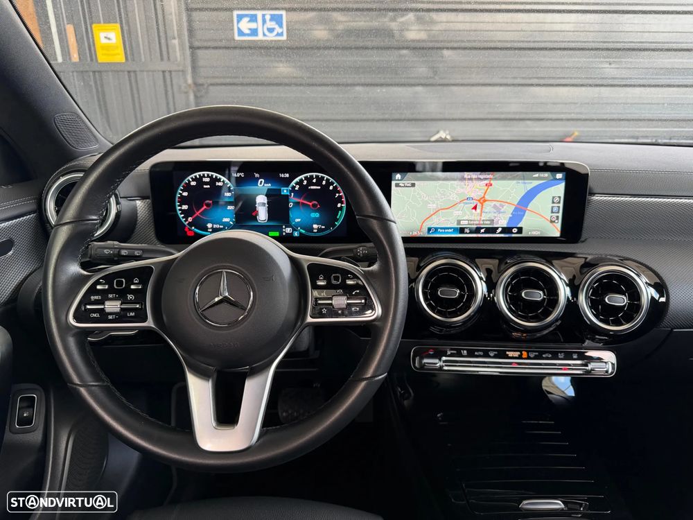 Mercedes-Benz CLA 250 e 8G-DCT Progressive - 29