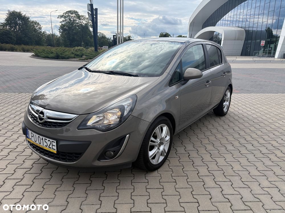 Opel Corsa 1.4 T Cosmo S&S - 12