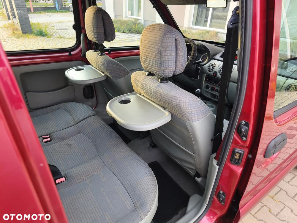 Renault Kangoo - 25