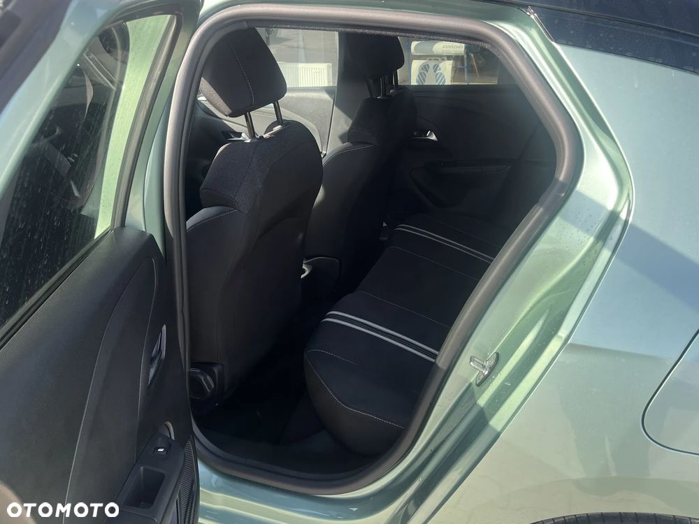 Opel Corsa 1.2 T mHEV Yes 2025 eDCT - 11