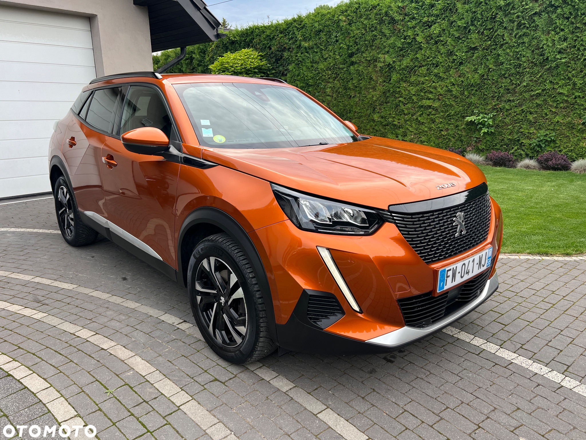 Peugeot 2008 1.5 BlueHDi Allure Pack S&S EAT8 - 9