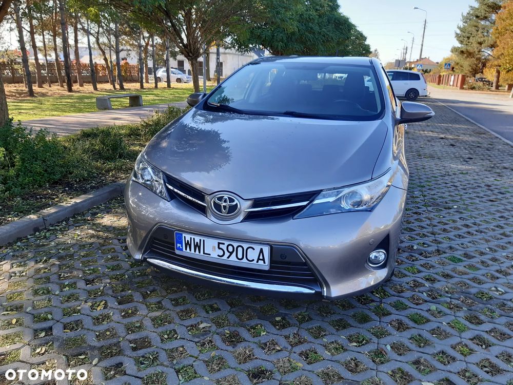 Toyota Auris - 12