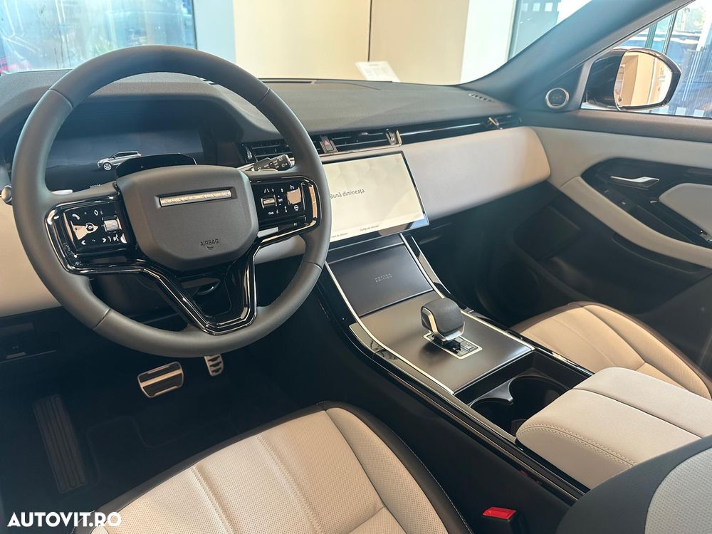 Land Rover Range Rover Evoque - 16