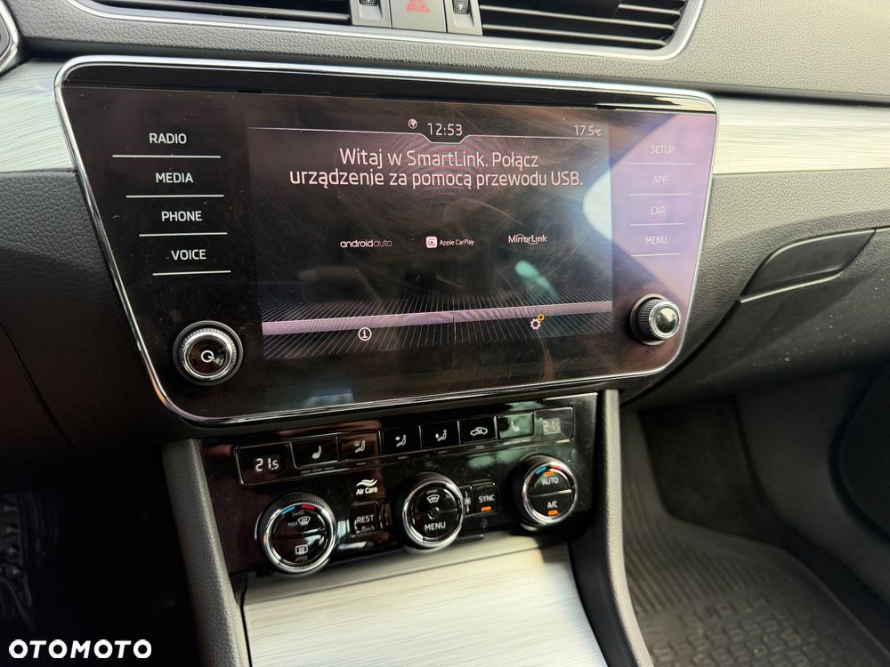Skoda Superb 2.0 TSI DSG Style - 24