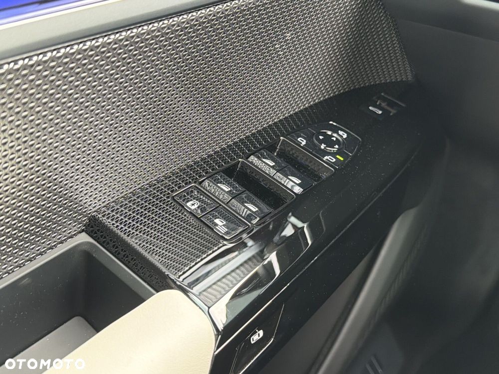 BMW Seria 7 - 31