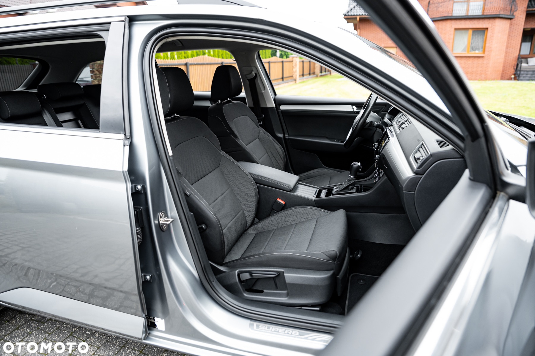 Skoda Superb Combi 2.0 TDI 4x4 DSG Ambition - 26