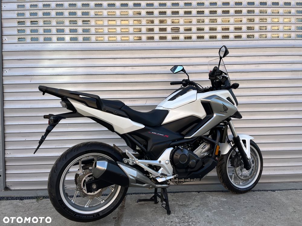 Honda NC - 19