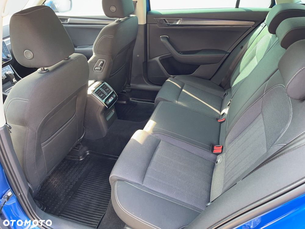 Skoda Superb 2.0 TSI Style DSG - 12