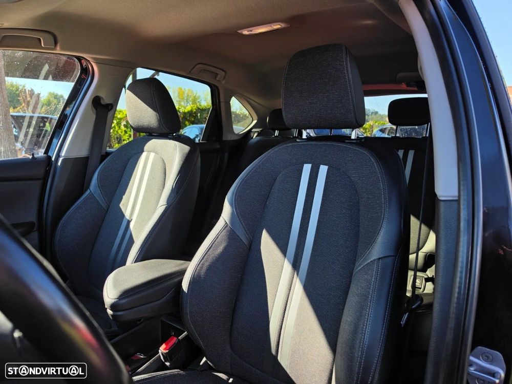 BMW 216 Active Tourer d Line Sport Auto - 8