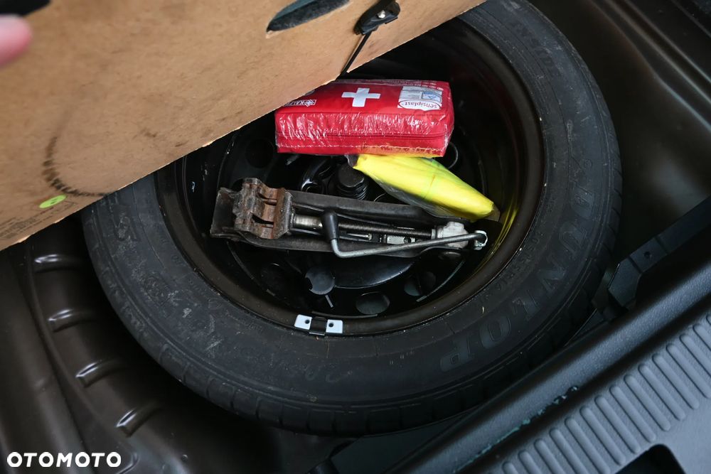 Skoda Octavia 1.8 TSI DSG L&K - 33