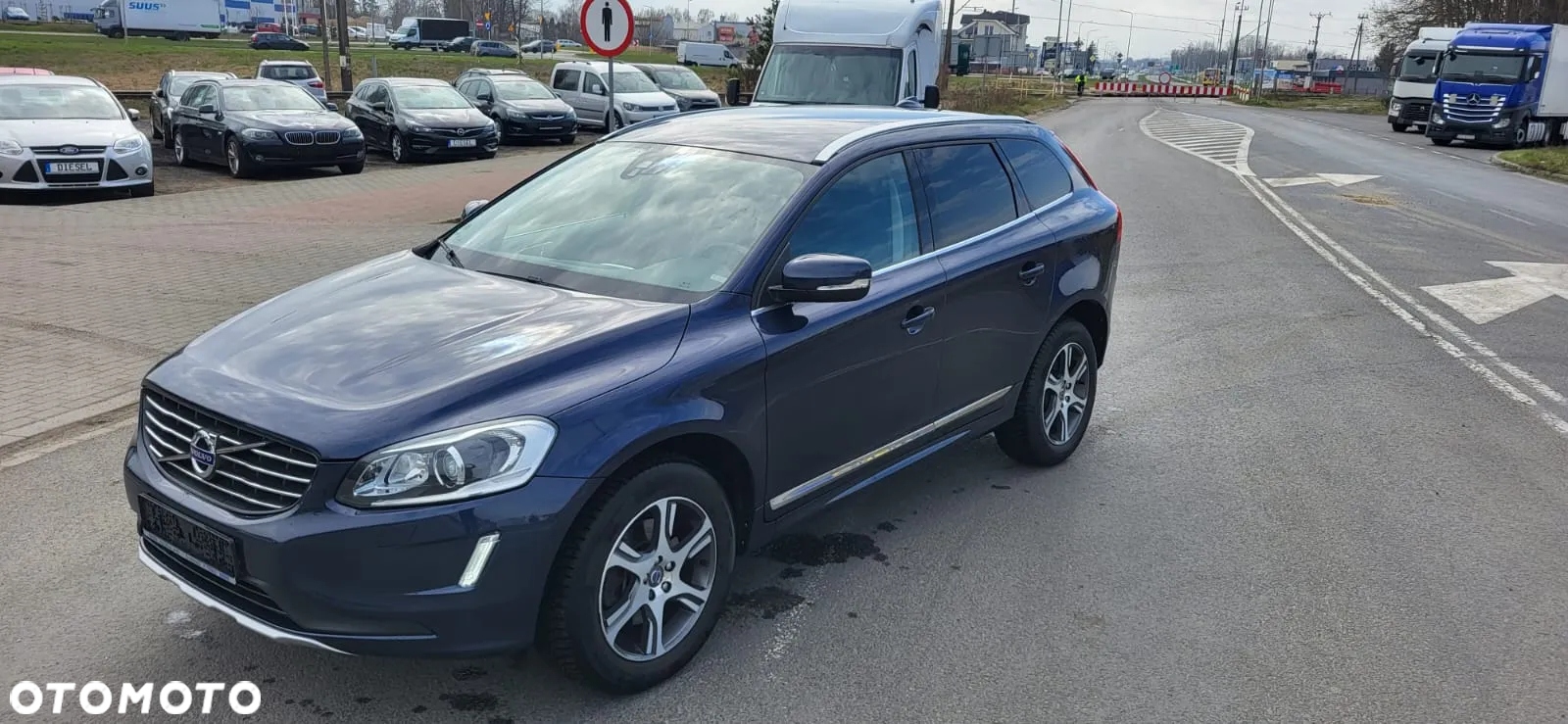 Volvo XC 60 - 8