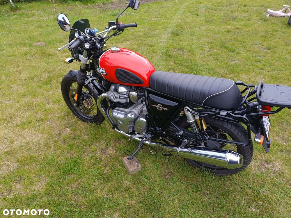Royal Enfield Interceptor - 10