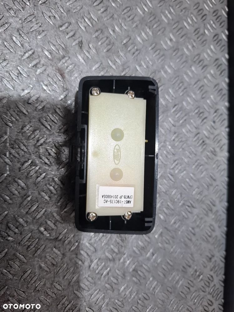 Antena GPS Ford nr AM5T19C175AC - 2