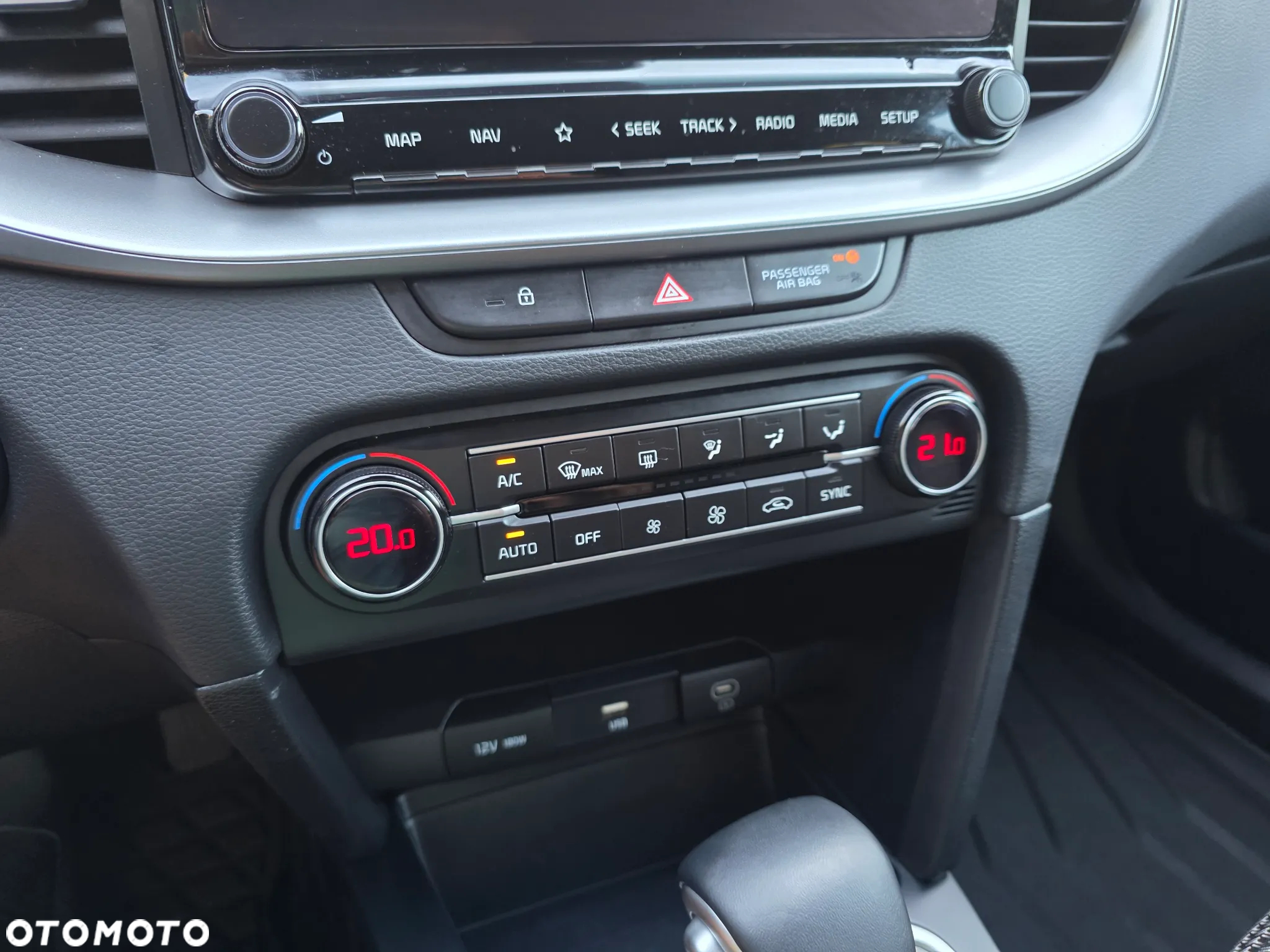 Kia Ceed 1.5 T-GDI L DCT - 22