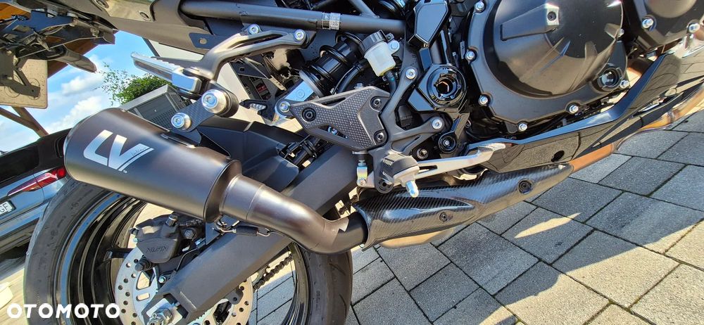 Kawasaki Z 900 - 7