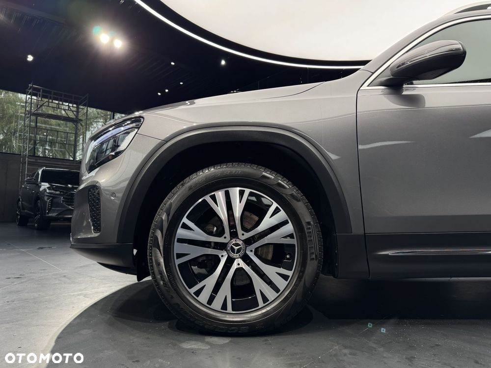 Mercedes-Benz GLB 200 mHEV Progressive 7G-DCT - 21