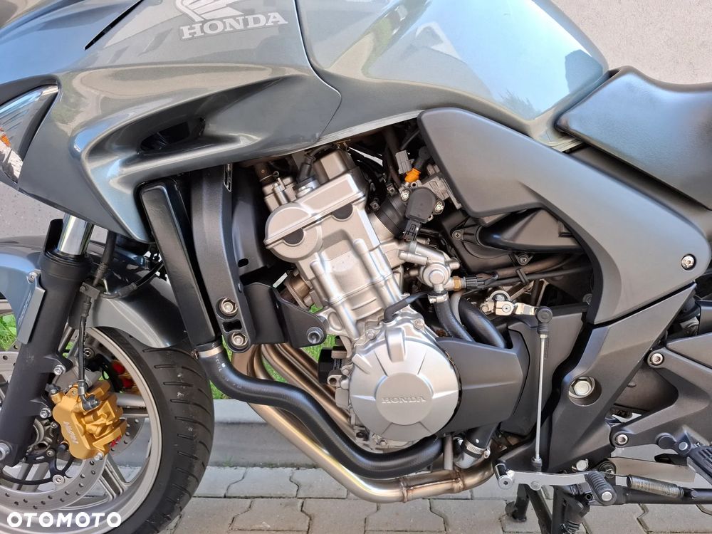 Honda CBF - 15