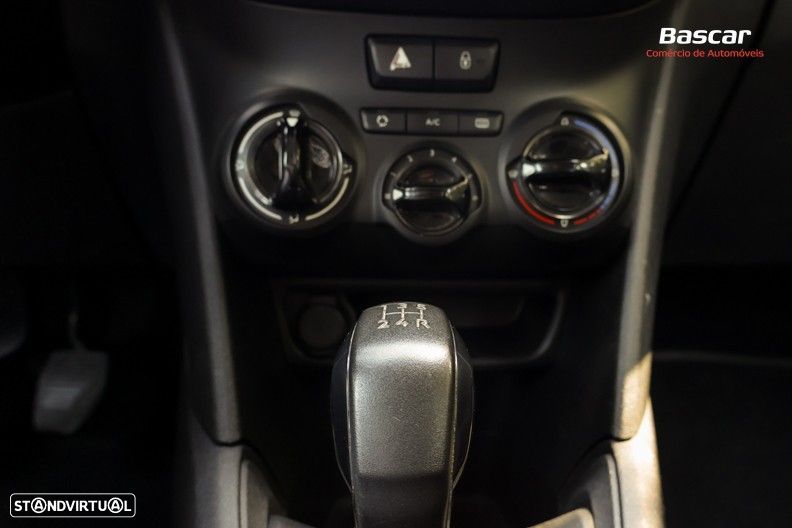 Peugeot 208 1.4 HDi Active - 24