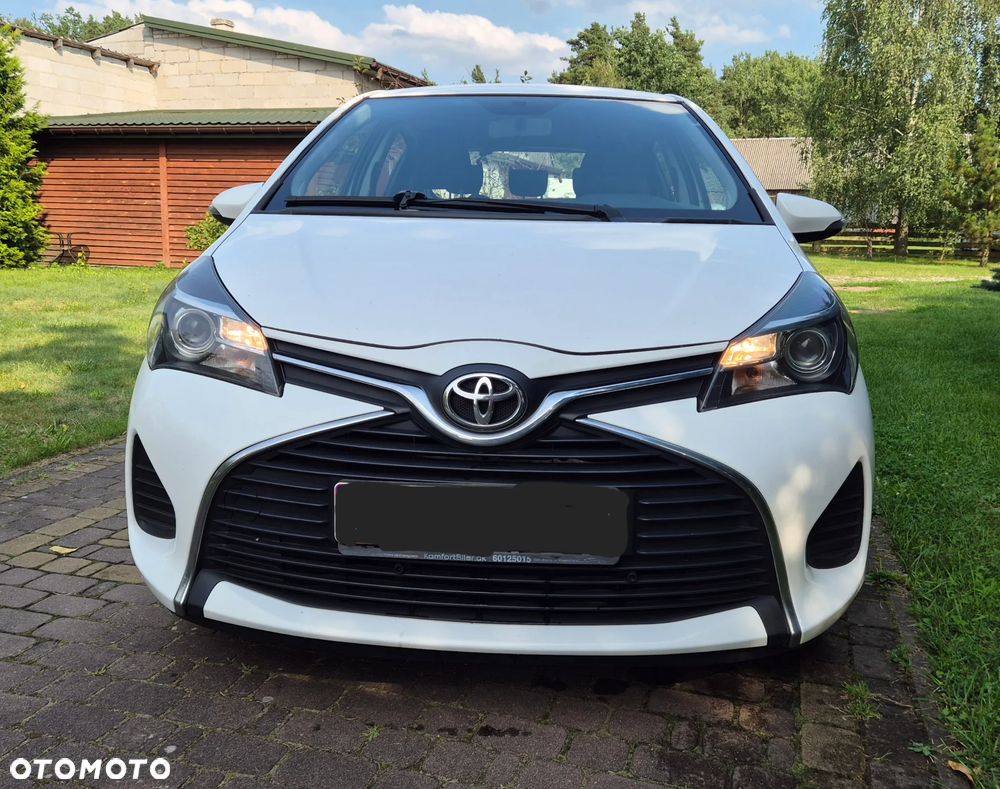 Toyota Yaris - 4