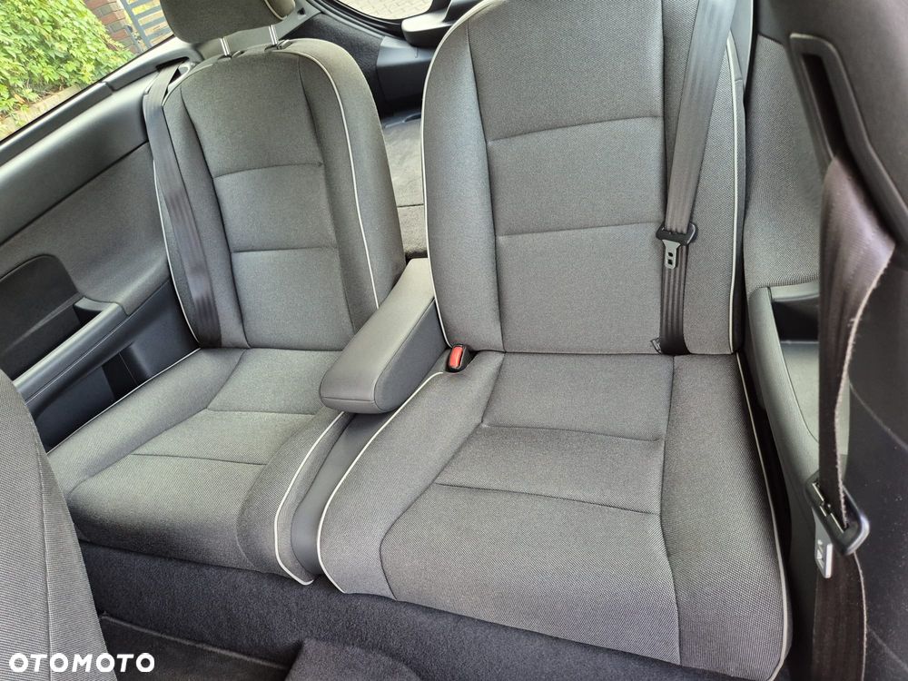 Volvo C30 1.6D - 12