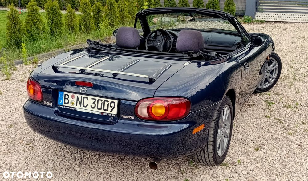 Mazda MX-5 1.6i 16V - 22