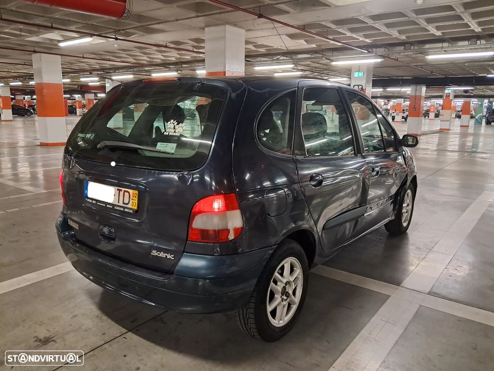 Renault Scénic 1.4 16V Expression - 4