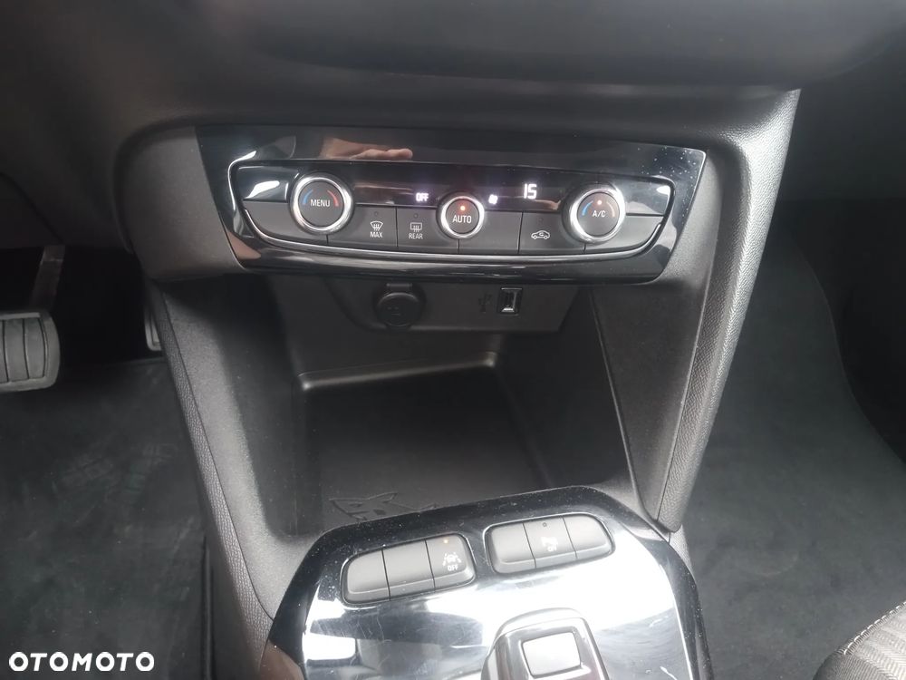 Opel Corsa Standard - 21