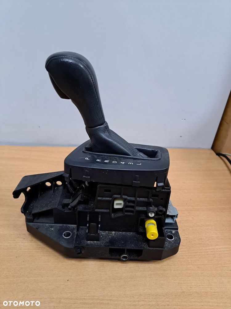 WYBIERAK LEWAREK BIEGÓW 30759275 VOLVO S60 V70  2.4 B LIFT - 6