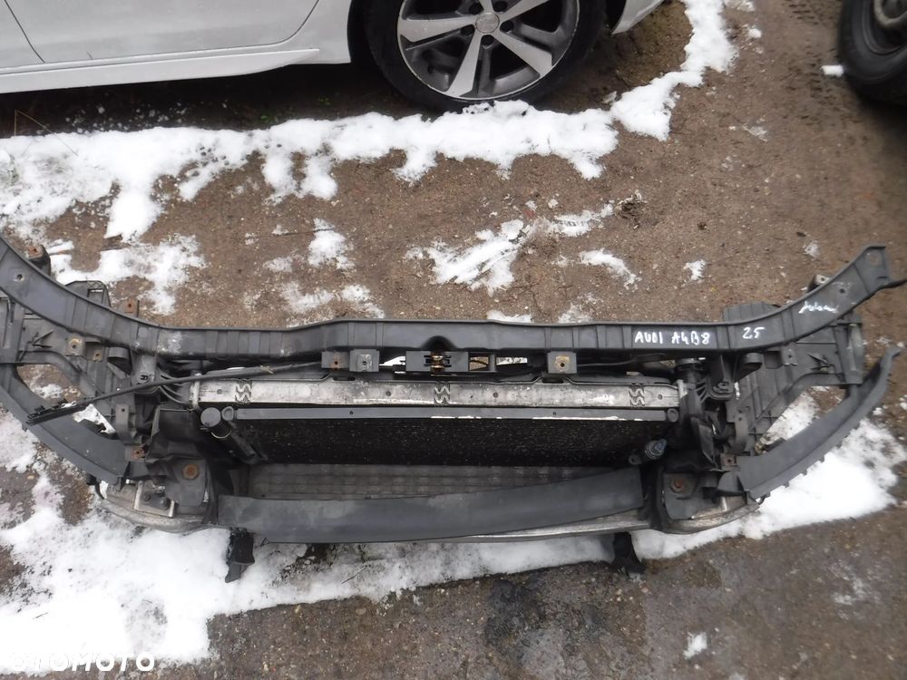 Audi A4 B8  A5 8T pas wzmocnienie przod 2.7 3.0 TDI kpl chlodnice automat - 10