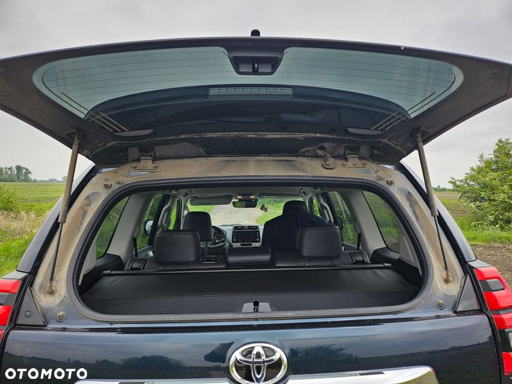 Toyota Land Cruiser LC 2.8 D-4D Invincible - 10