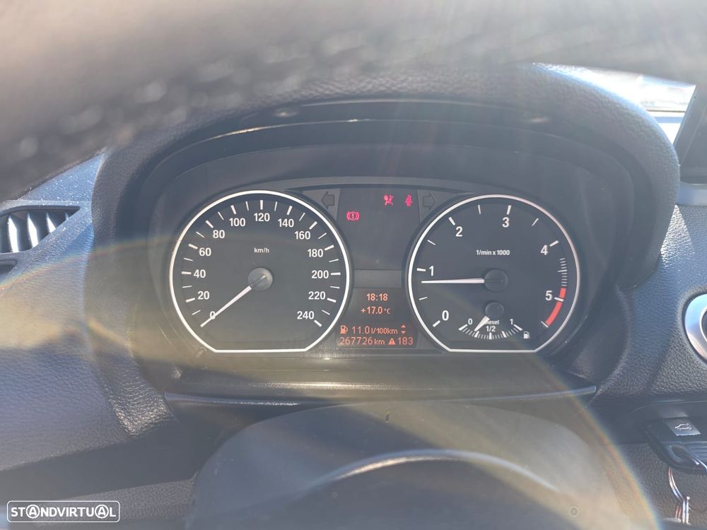 BMW 118 d Limited Edition Lifestyle c/ M Sport Pack - 36