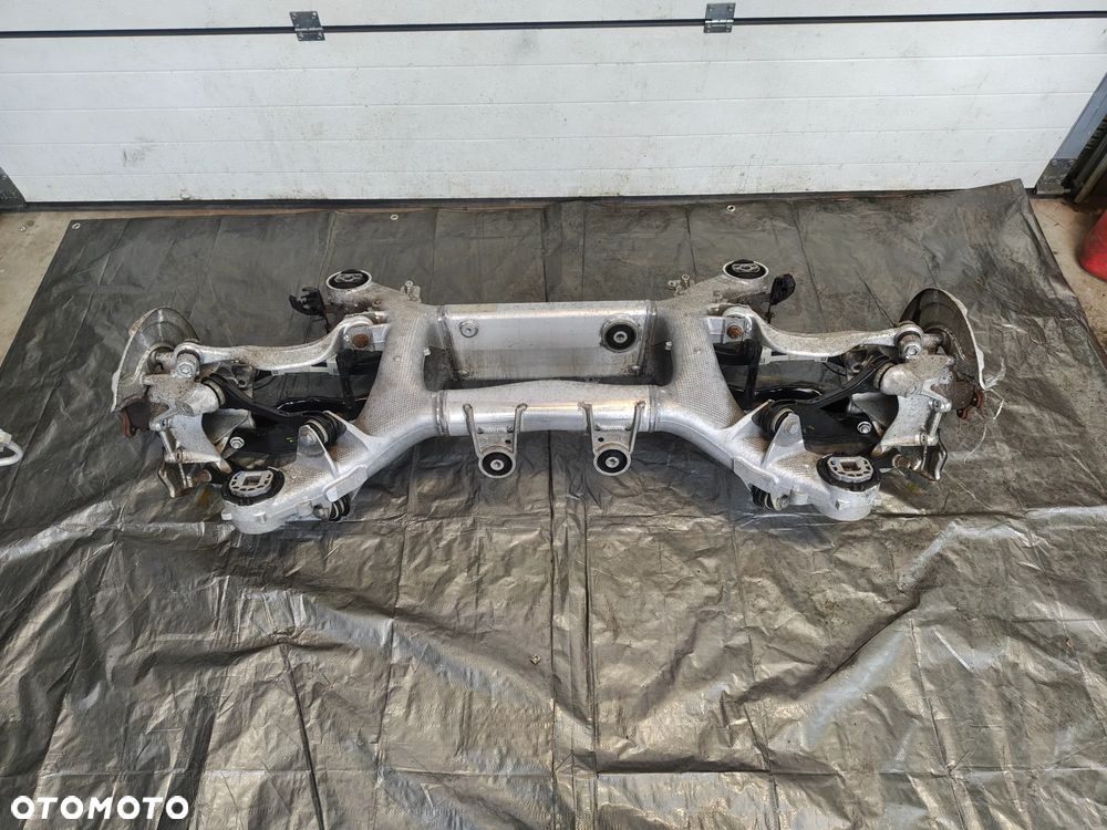 BMW X5 G05 X6 G06 wózek tył zawieszenie sanki mały przebieg 3.0D SUPER STAN