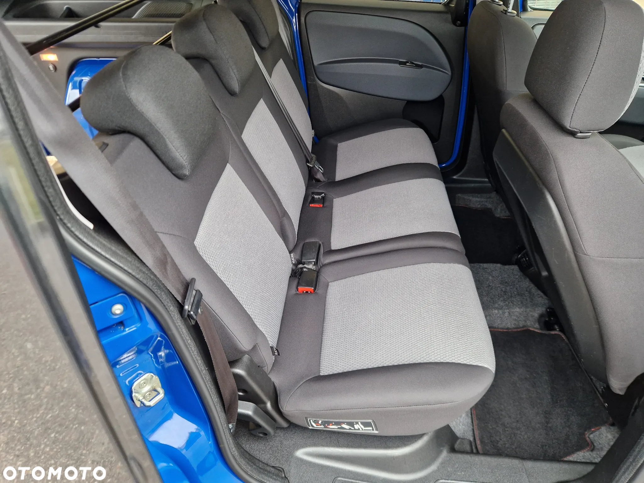Fiat Doblo 2.0 16V Multijet lang Lounge - 35