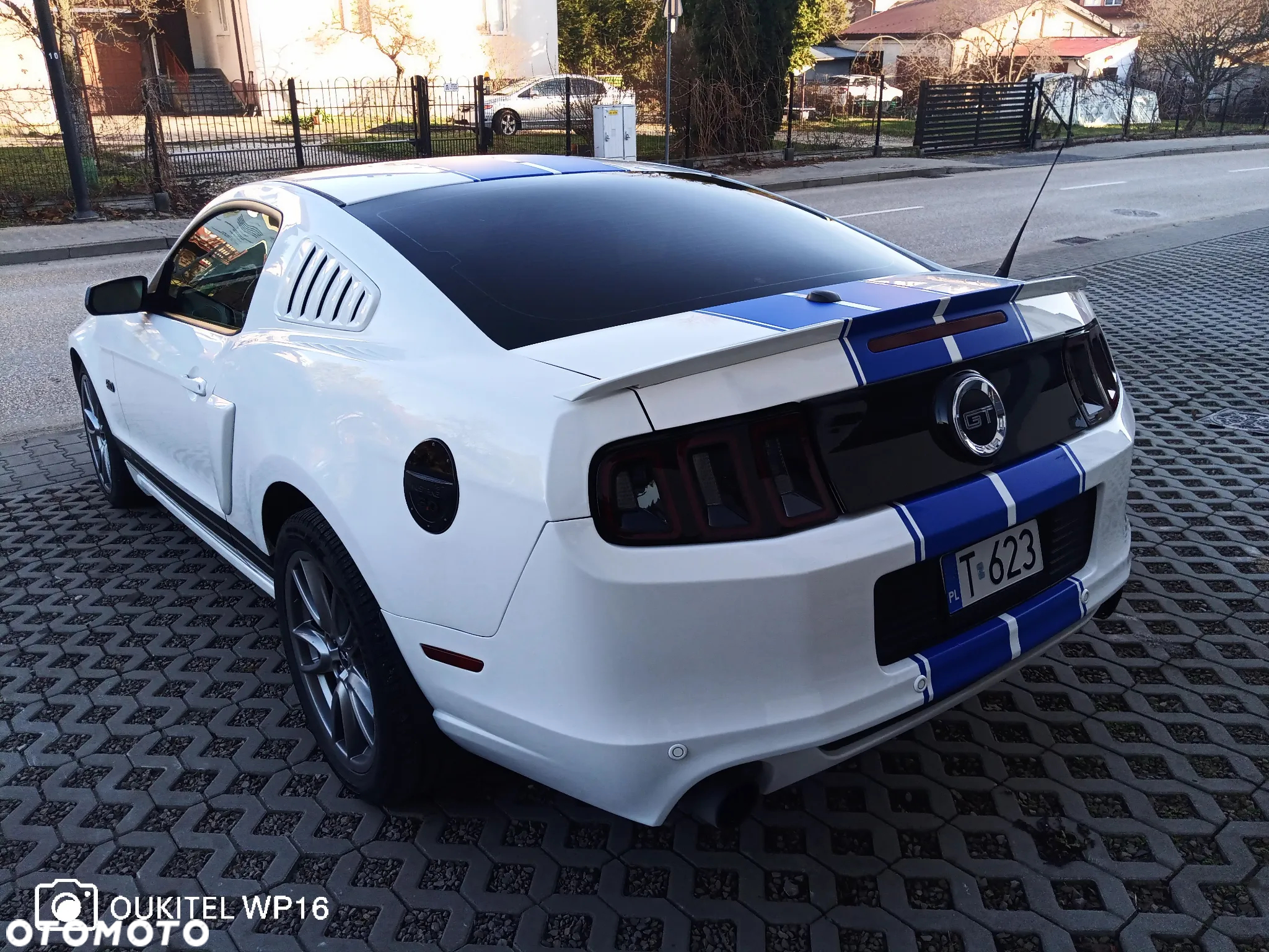 Ford Mustang 5.0 V8 GT - 14