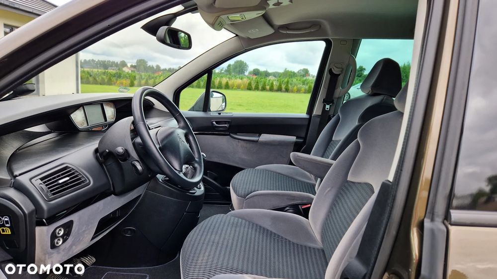 Citroën C8 2.0 HDi Exclusive - 8