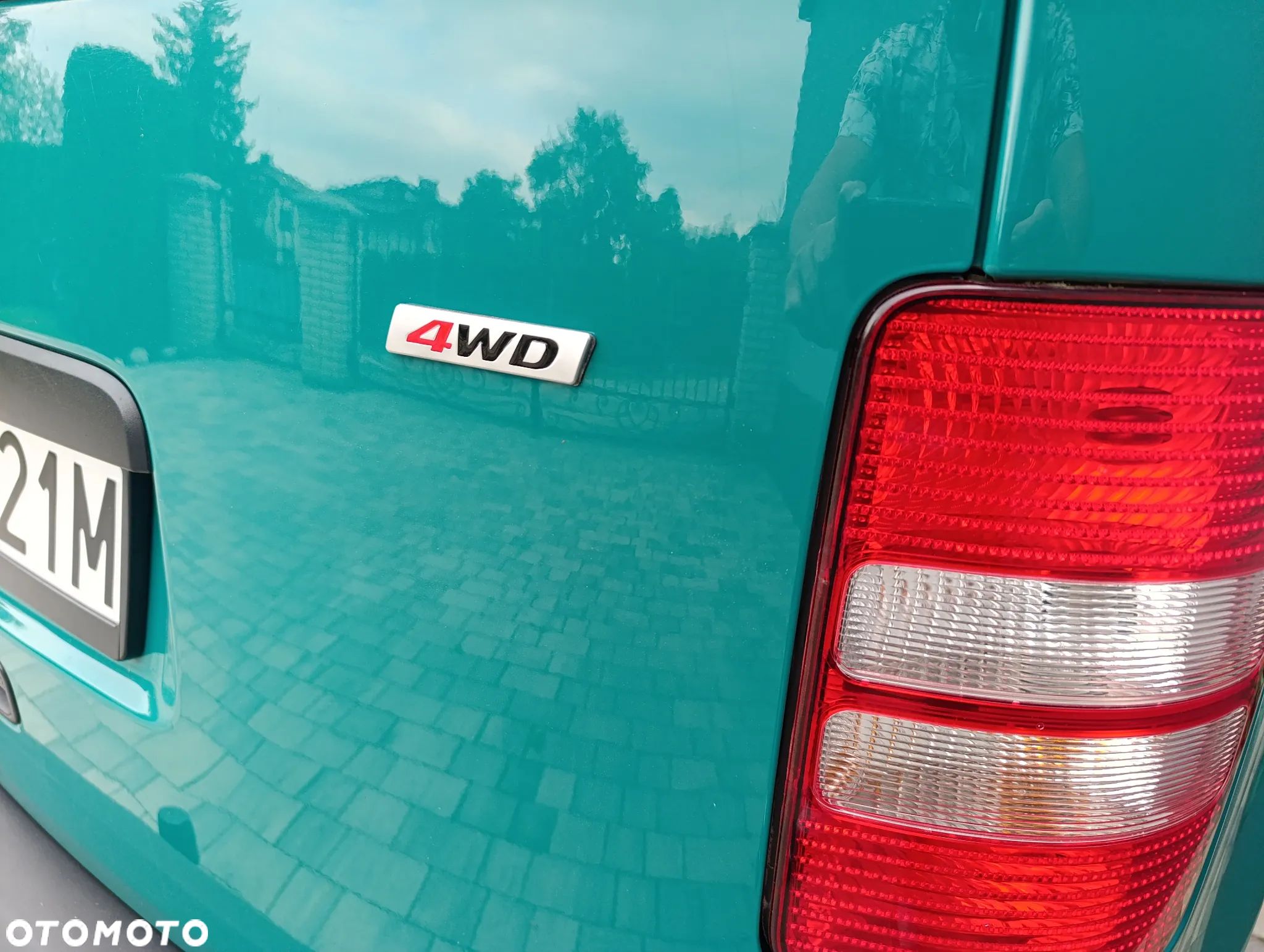 Volkswagen Caddy 2.0 TDI Comfortline 4Motion - 1