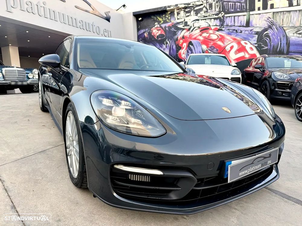 Porsche Panamera 4 E-Hybrid Platinum Edition - 41
