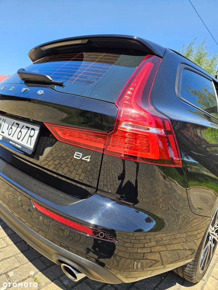 Volvo V60 D4 Momentum Pro - 37