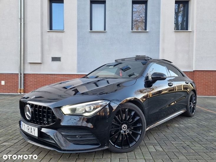Mercedes-Benz CLA 220 4-Matic AMG Line 7G-DCT - 12