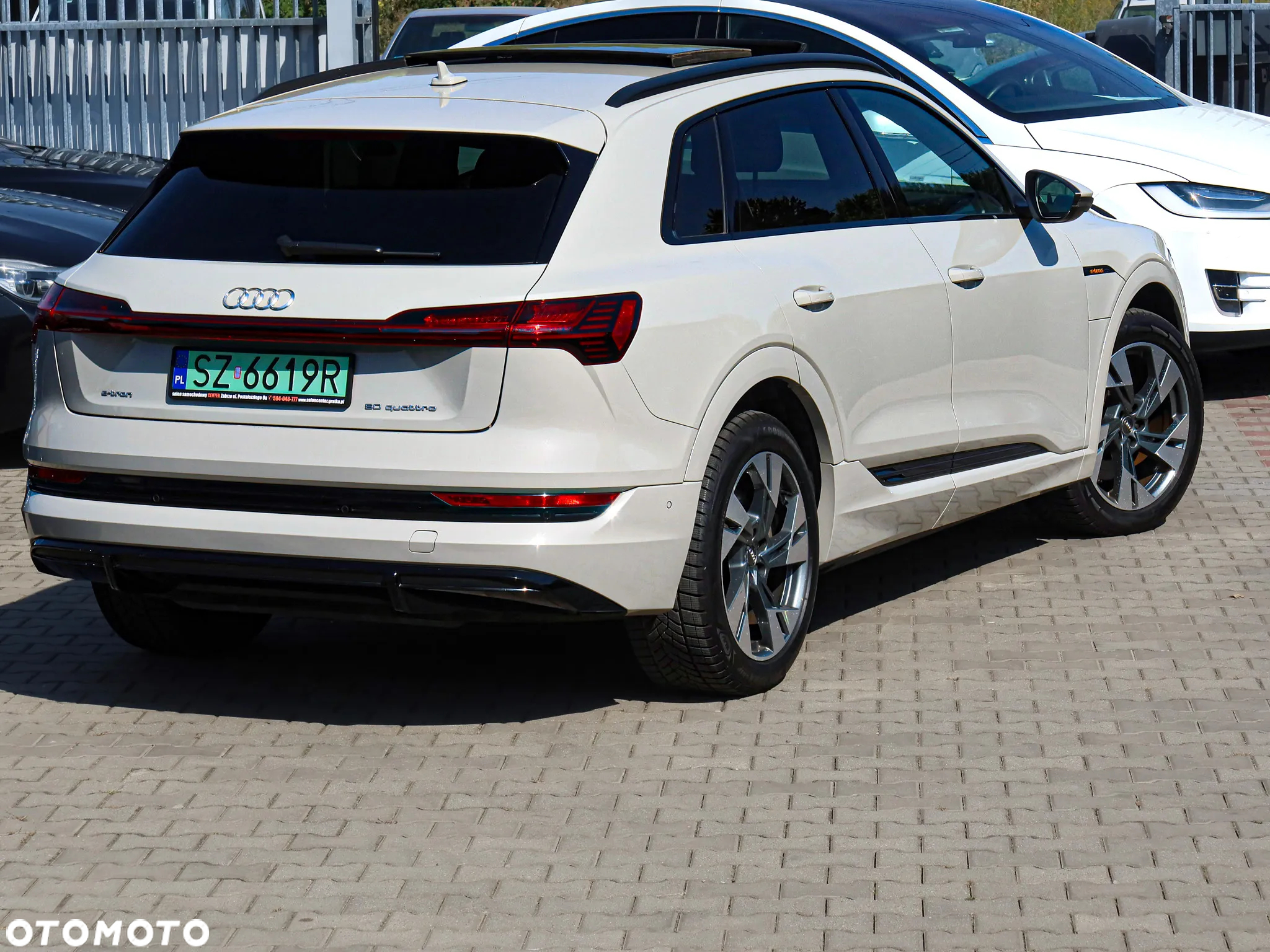 Audi e-tron 50 quattro S line - 31