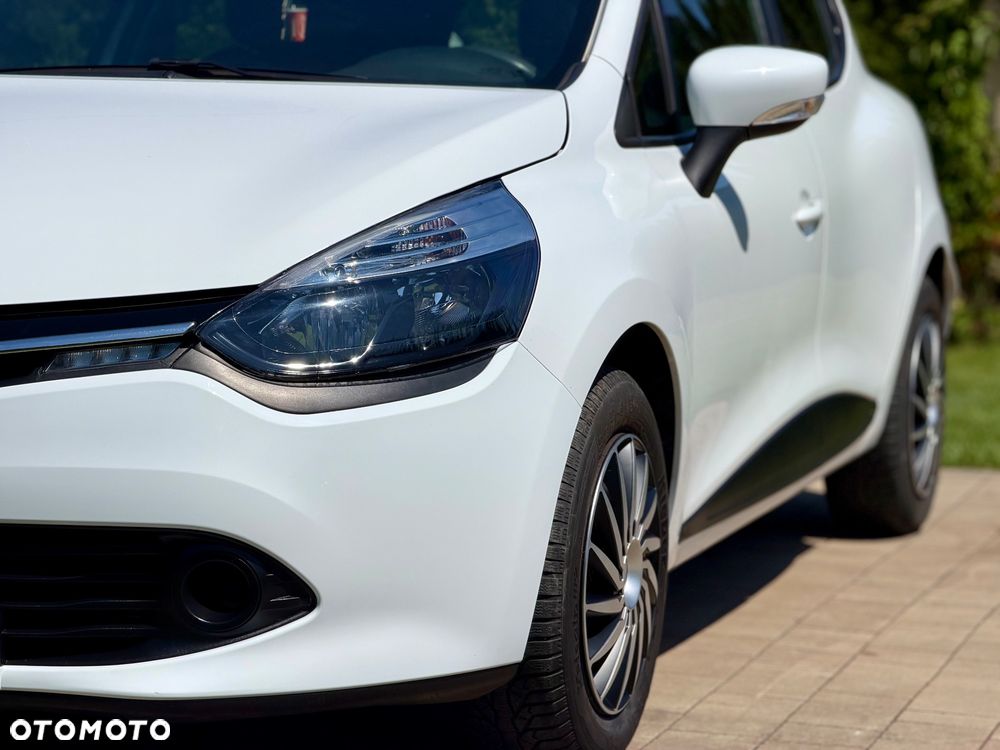 Renault Clio 1.2 16V 75 Expression - 15